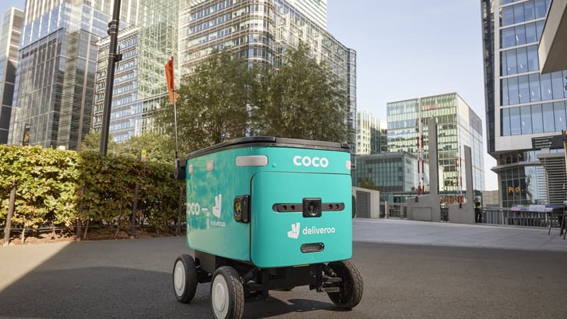 Coco et Deliveroo lancent la livraison par robots au Royaume-Uni, à commencer par Canary Wharf