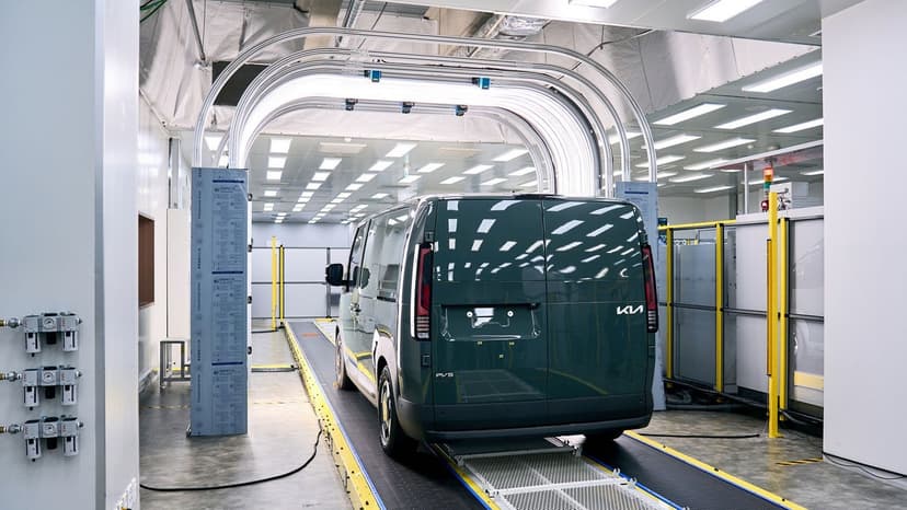 Hyundai et Kia testent Polaris, agent d’IA d’usine qui répond à la voix, et visent des humanoïdes en production dès 2032