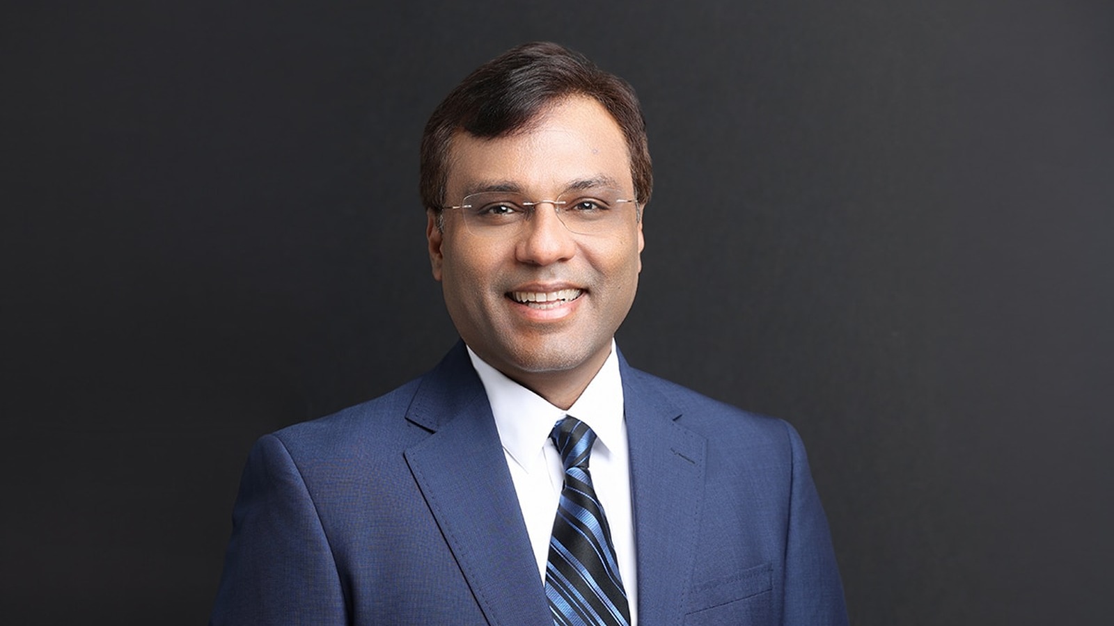 Rohit Prasad, nouveau directeur général de Boston Dynamics (photo officielle Boston Dynamics)
