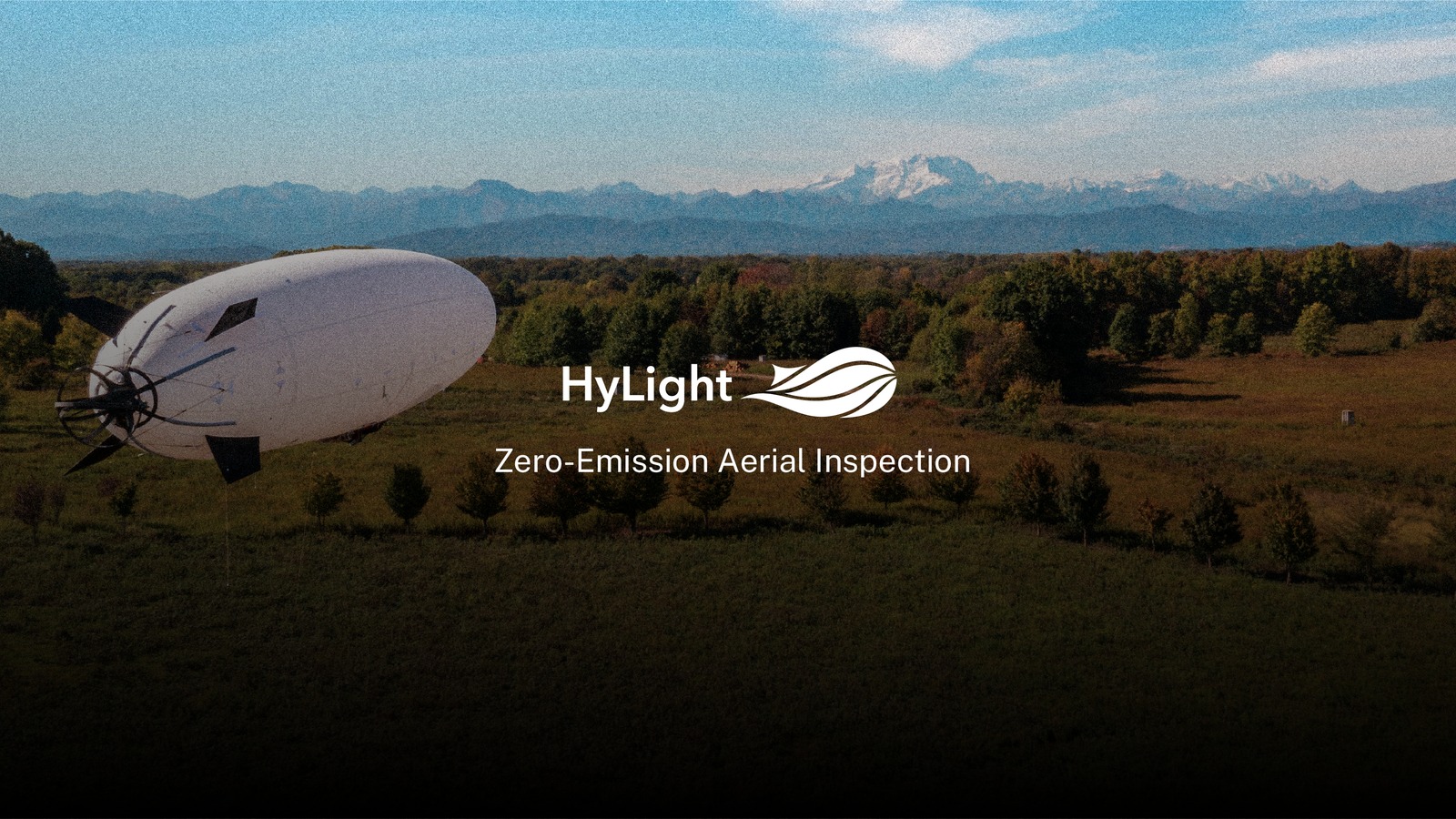 Dirigeable autonome HyLighter de HyLight en inspection